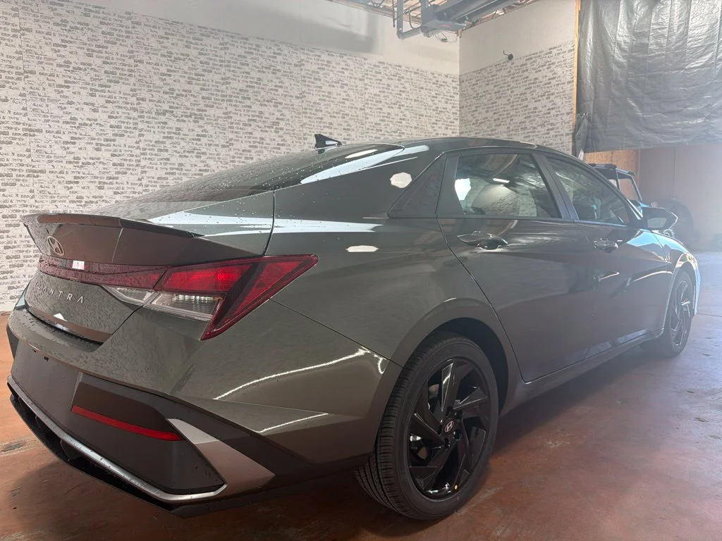 New 2026 Amazon Gray Hyundai SEL Sport Plus image 7