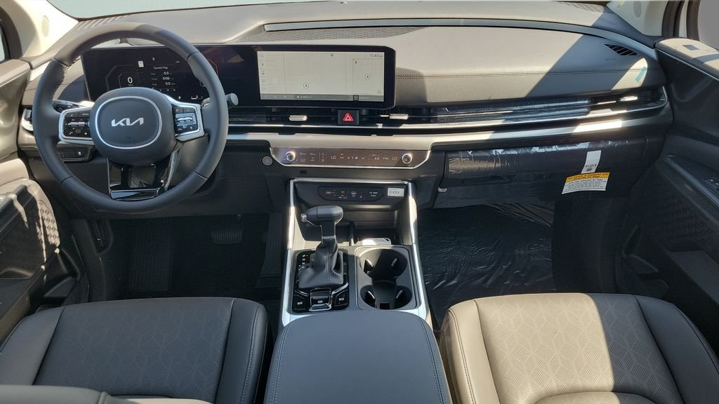 New 2026 Snow White Pearl Kia SX image 11