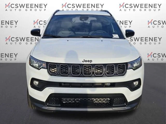 New 2026 Bright White Clear-Coat Exterior Paint Jeep Latitude image 8