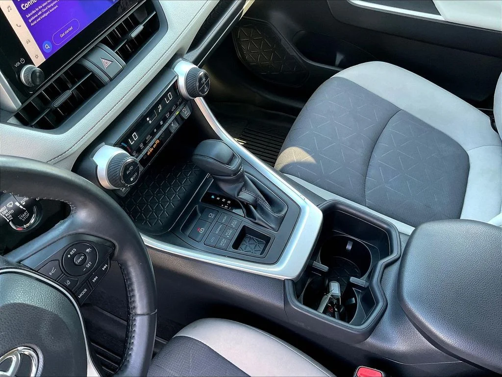 Used 2023 Black Toyota XLE image 19