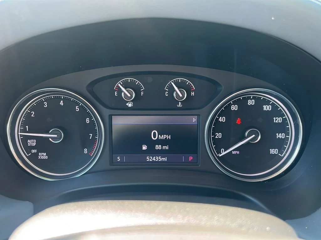 Used 2023 Blue Buick Essence image 18