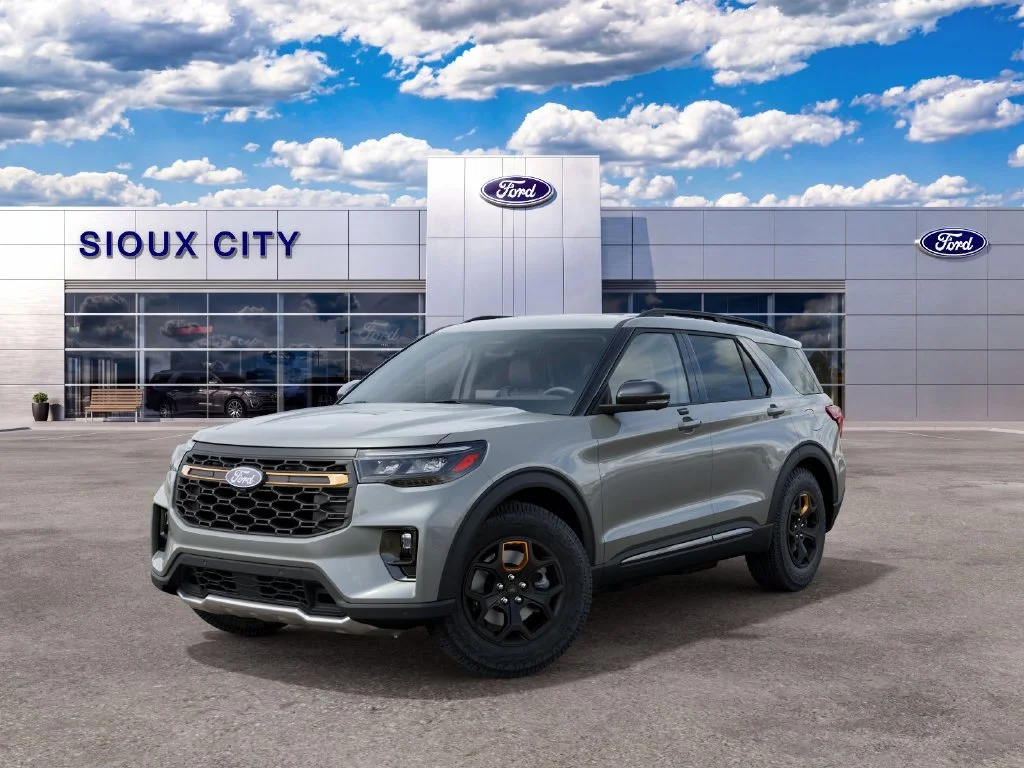New 2027 Avalanche Gray Ford Tremor® image 2