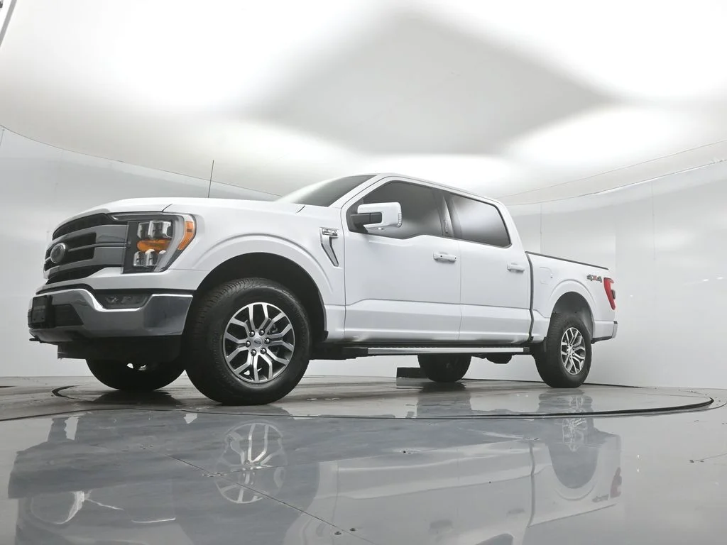 Certified Used 2022 White Ford Lariat image 43