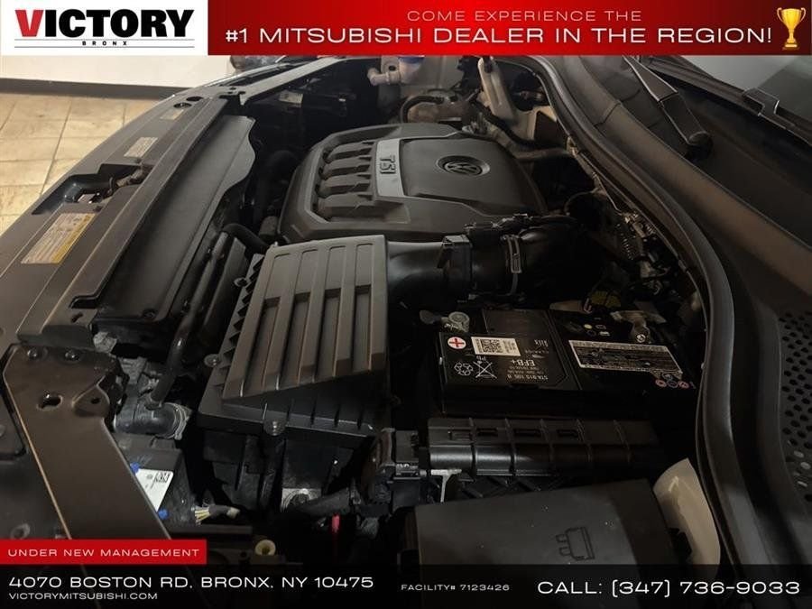 Used 2023 White Volkswagen 2.0T SE image 37