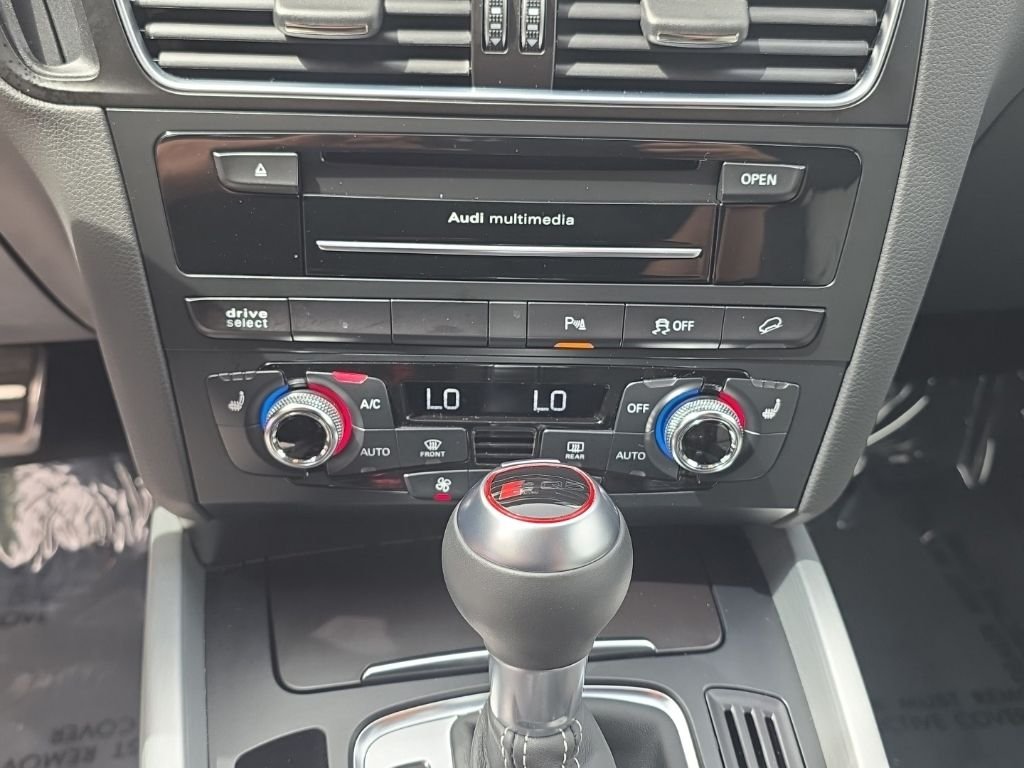 Used 2016 Silver Metallic Audi 3.0T Premium Plus image 22