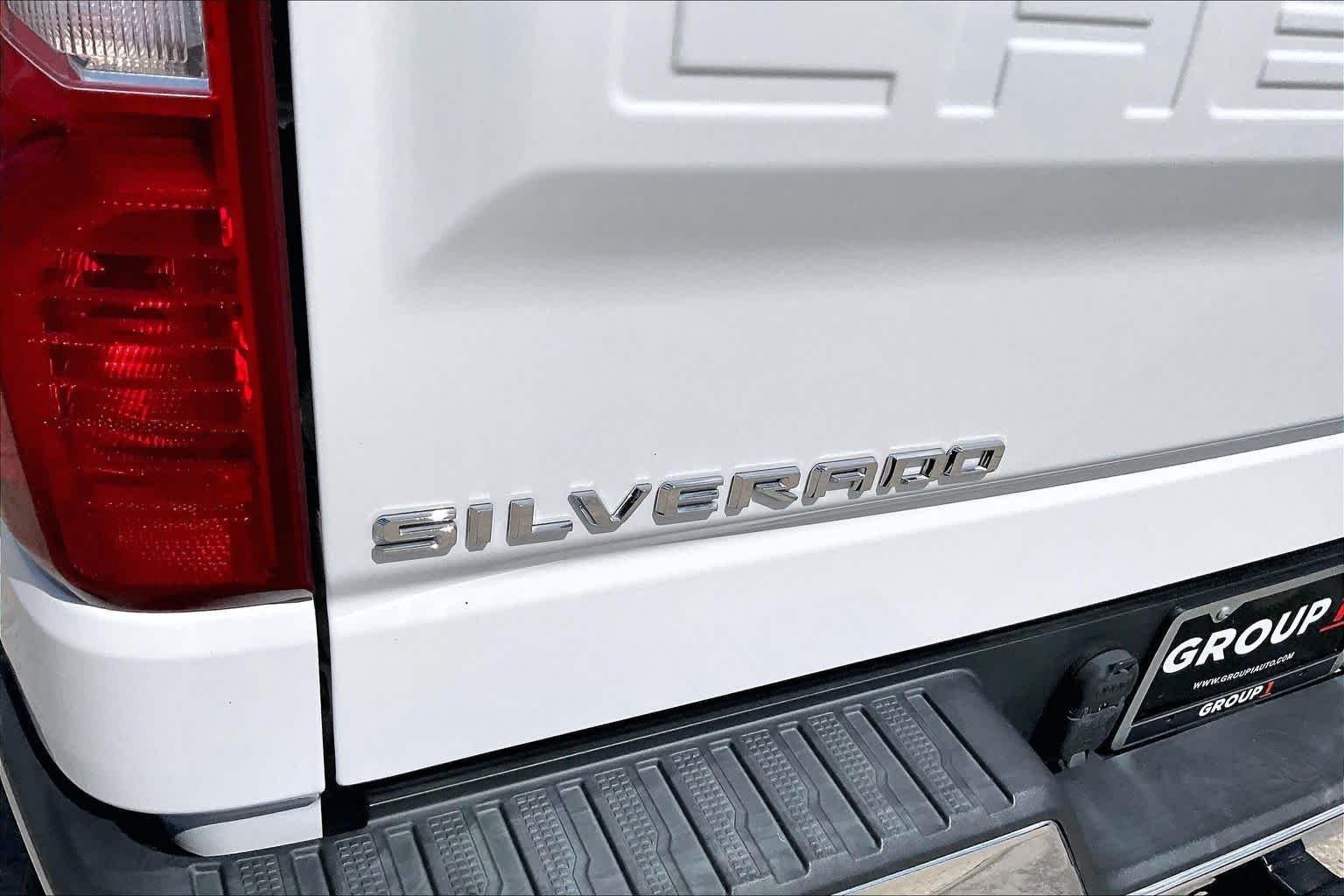 Used 2019 Summit White Chevrolet LT image 30