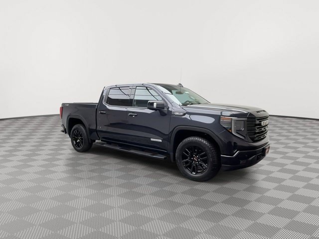 Used 2024 Titanium Rush Metallic GMC Elevation image 46