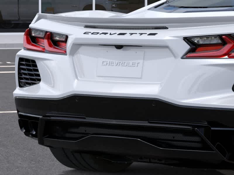 New 2027 Arctic White Chevrolet 3LT image 14