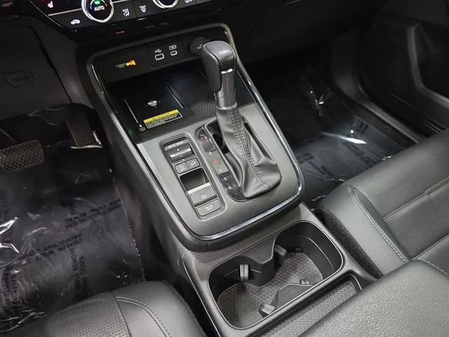 Used 2024 Gray Honda EX-L image 25