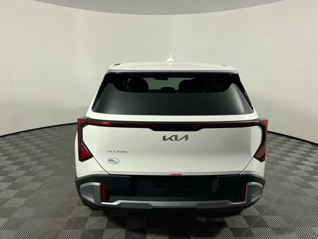 New 2027 Snow White Pearl Kia S image 4
