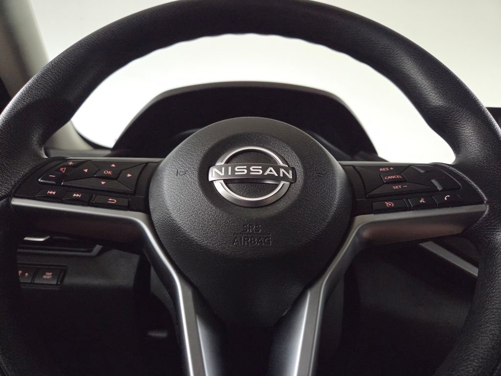 Used 2023 White Nissan 2.5 SV image 22
