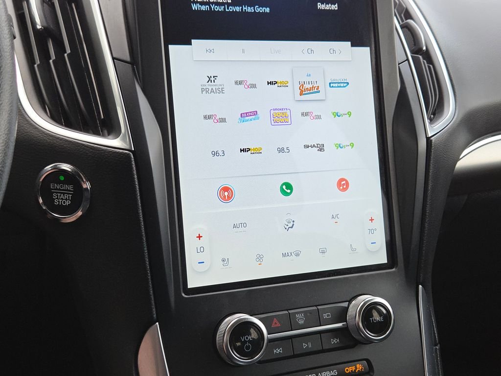 2024 Ford Edge Titanium - Photo 24