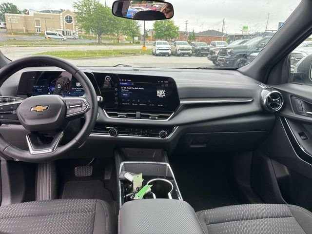 Used 2025 Gray Chevrolet LT image 29