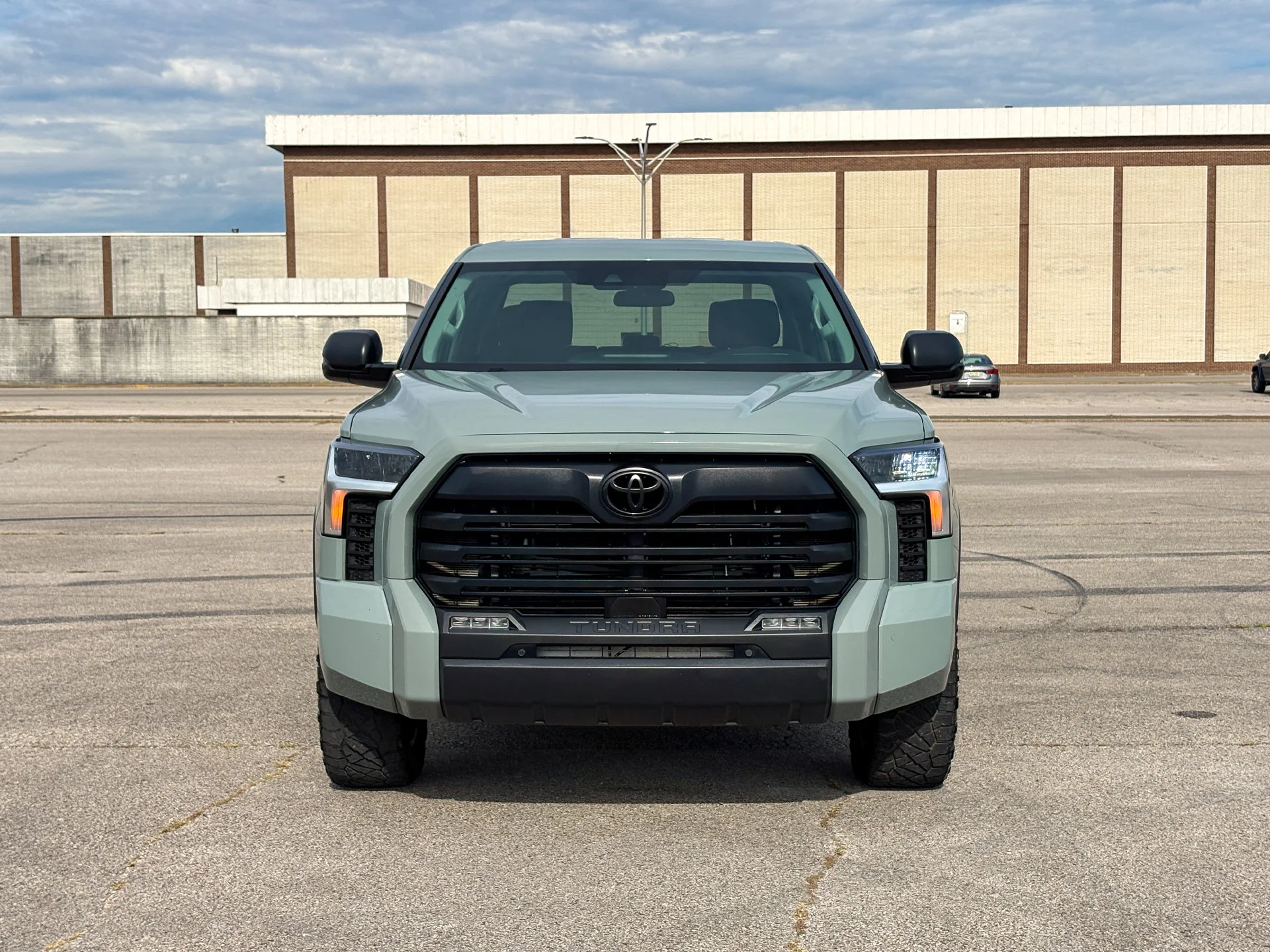 Used 2024 Gray Toyota SR5 image 4