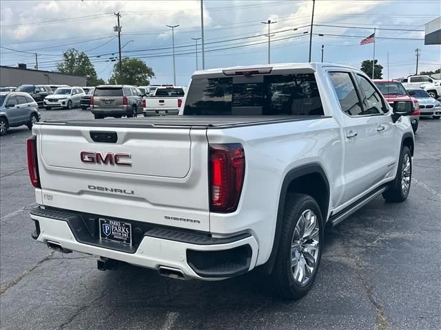 Used 2024 White GMC Denali image 13