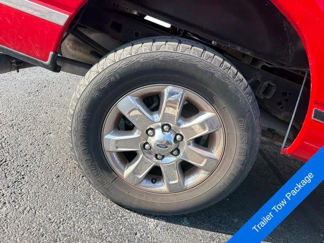 Used 2013 Red Ford XLT image 4