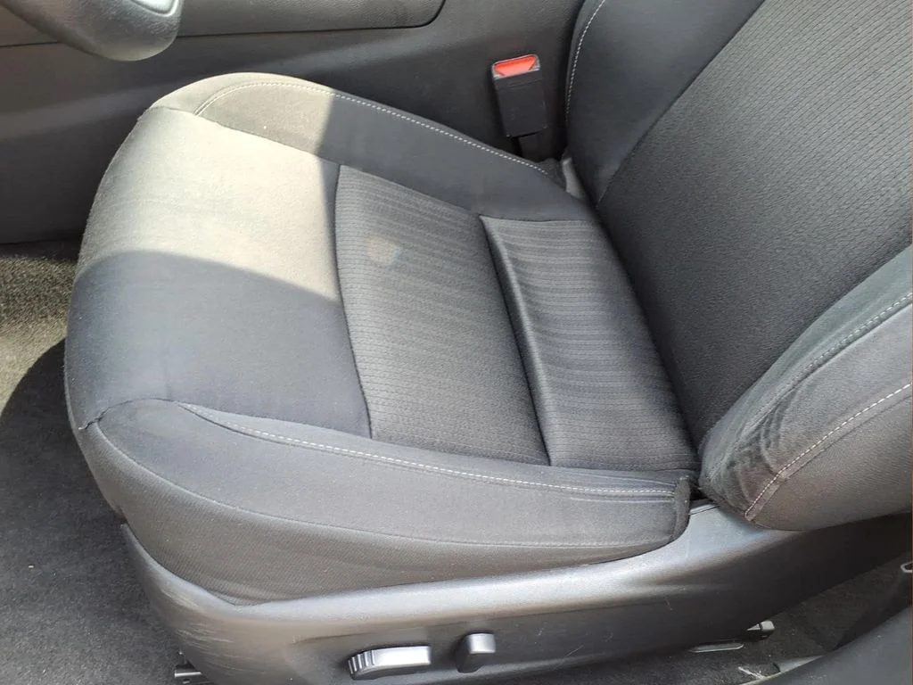 Used 2025 Black Nissan 2.5 SV image 16