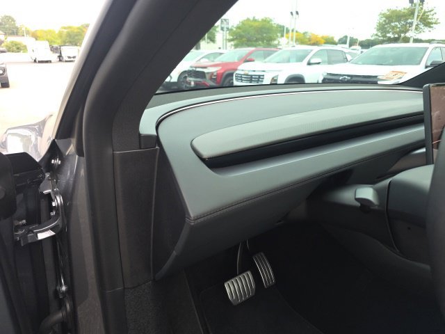 Used 2026  Tesla Performance image 15