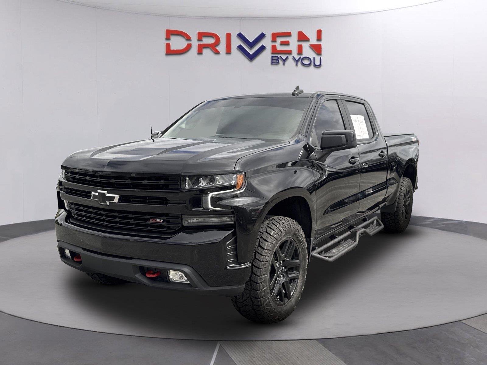 Used 2021 BLACK Chevrolet LT Trail Boss image 8