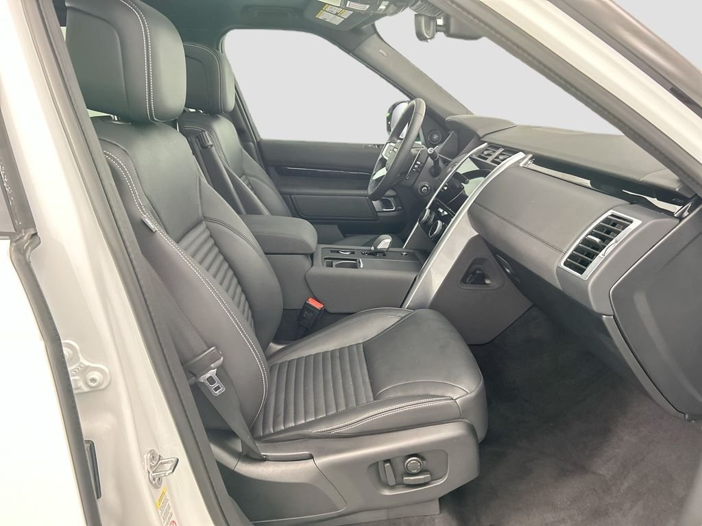 2025 Land Rover Discovery S - Photo 19