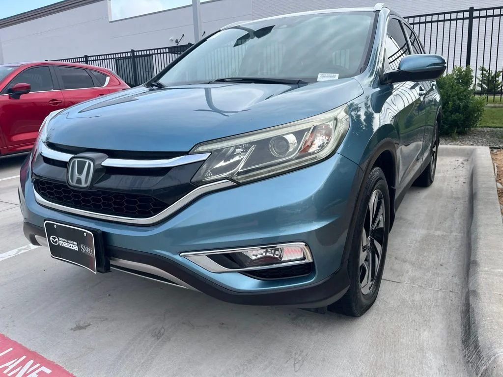 Used 2016 Blue Honda Touring image 1