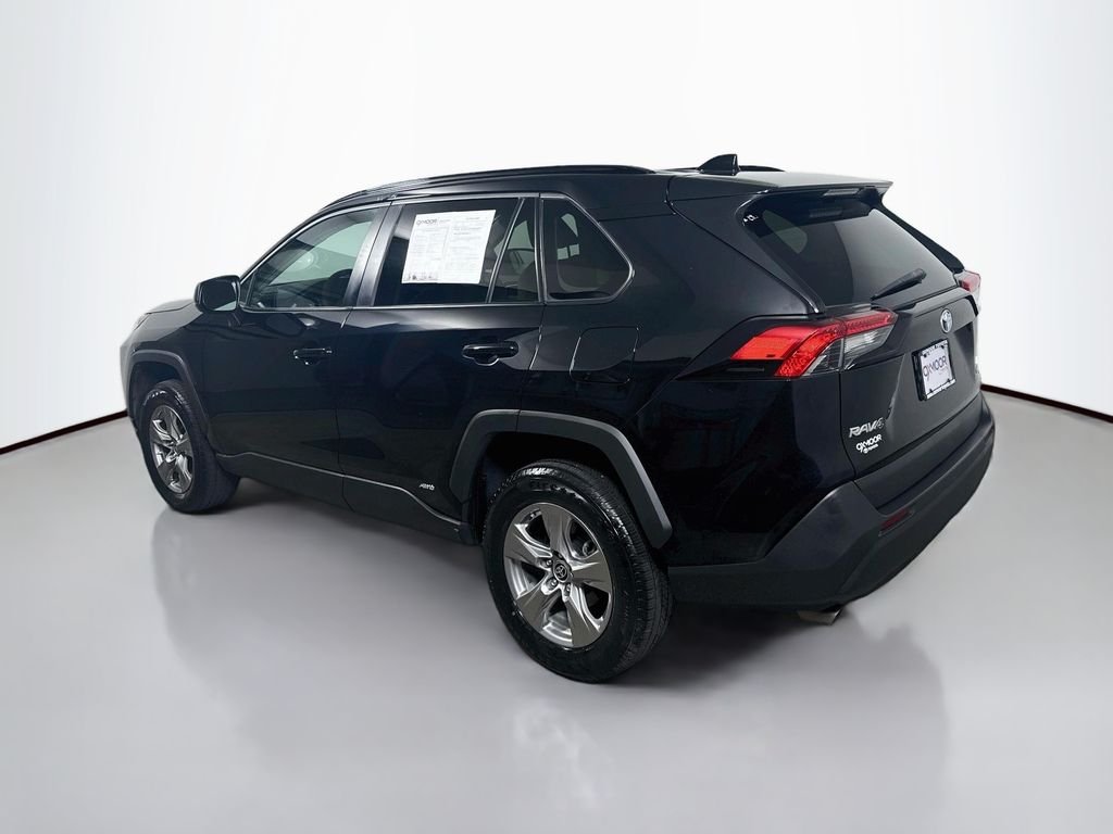 Used 2022 Midnight Black Metallic Toyota Hybrid LE image 5