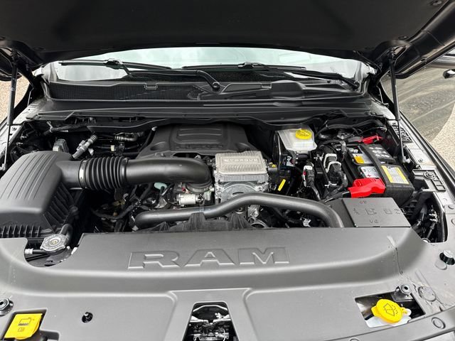 New 2026 Granite Crystal Metallic Clearcoat RAM Limited image 29