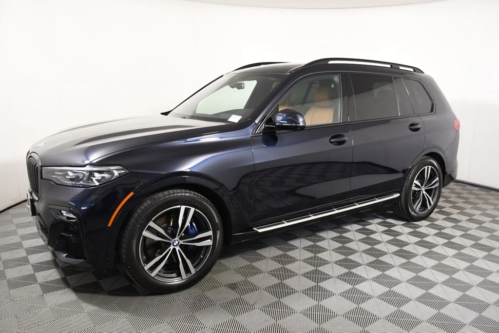 Used 2022 BMW X7 40i with VIN 5UXCW2C01N9K82783 for sale in Richfield, Minnesota