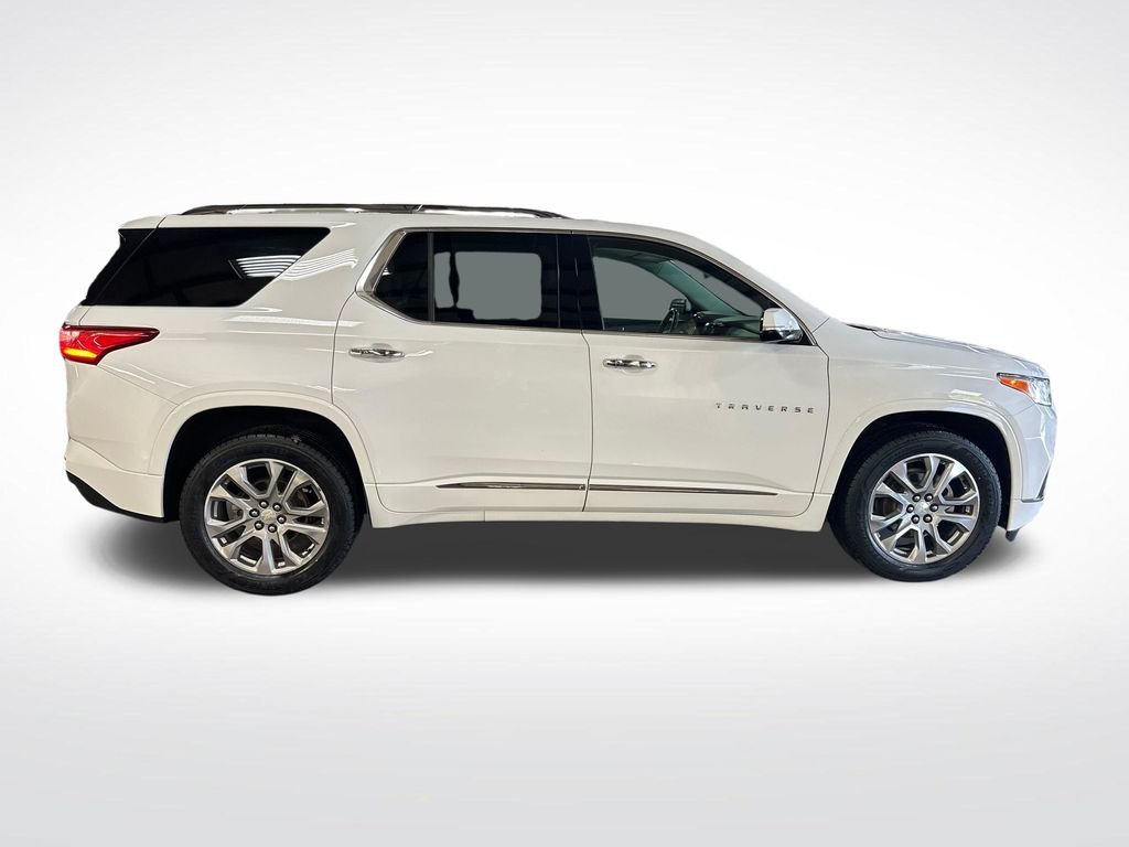 Used 2019 White Chevrolet Premier image 7