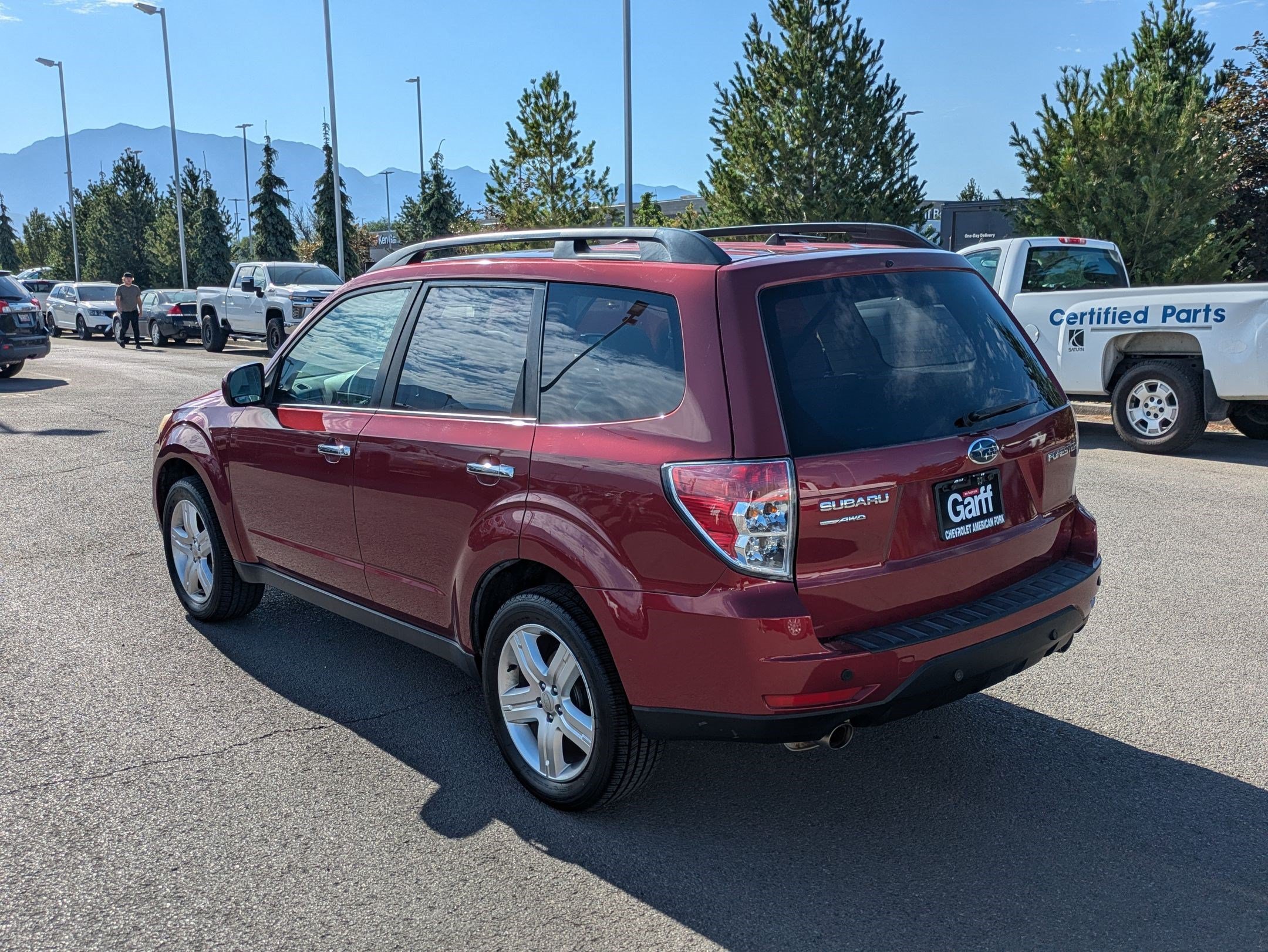 Used 2010 Camellia Red Pearl Subaru 2.5X Premium image 5