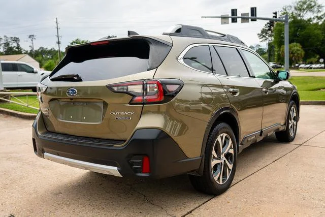 Used 2020 Autumn Green Metallic Subaru Touring image 18