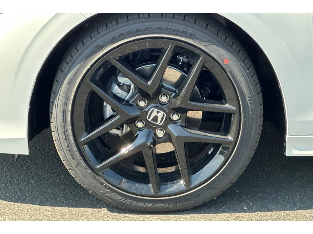 New 2026 Platinum White Pearl Honda Sport image 31