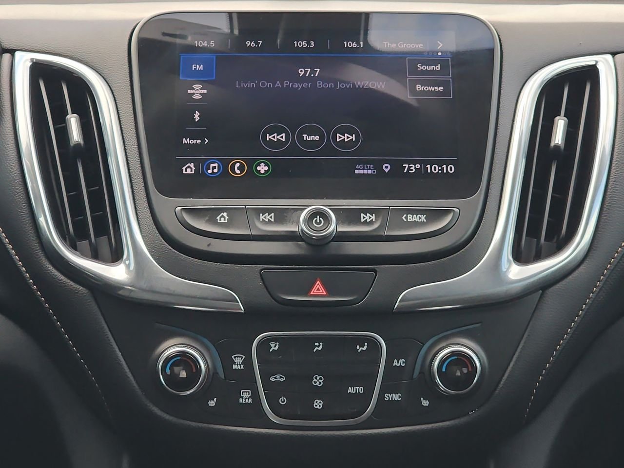 Used 2020 Silver Chevrolet Premier image 15