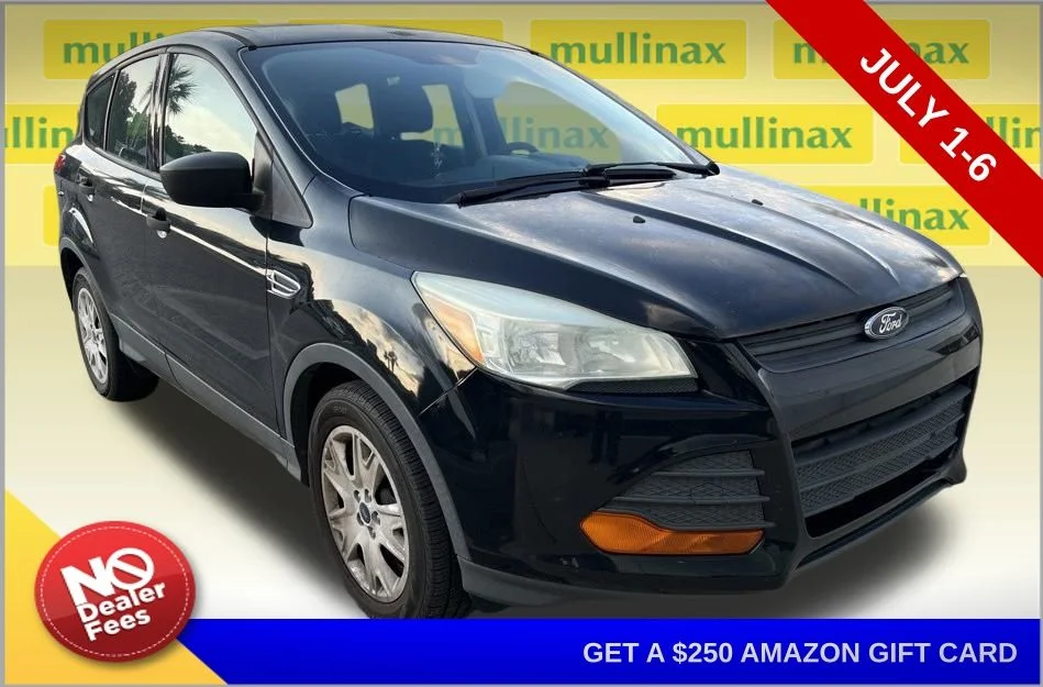 2016 Ford Escape S's photo
