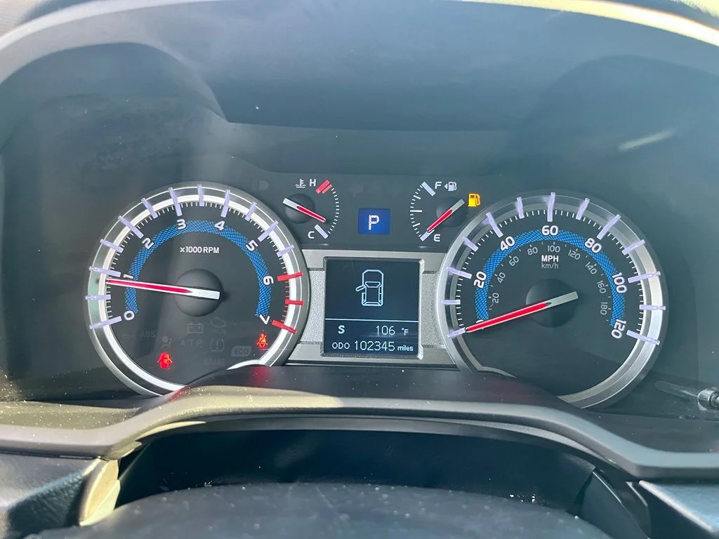 Used 2018 Black Toyota SR5 image 18