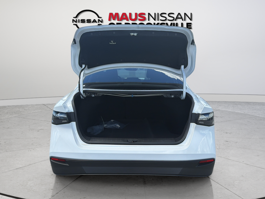 New 2027 White Nissan SV image 15