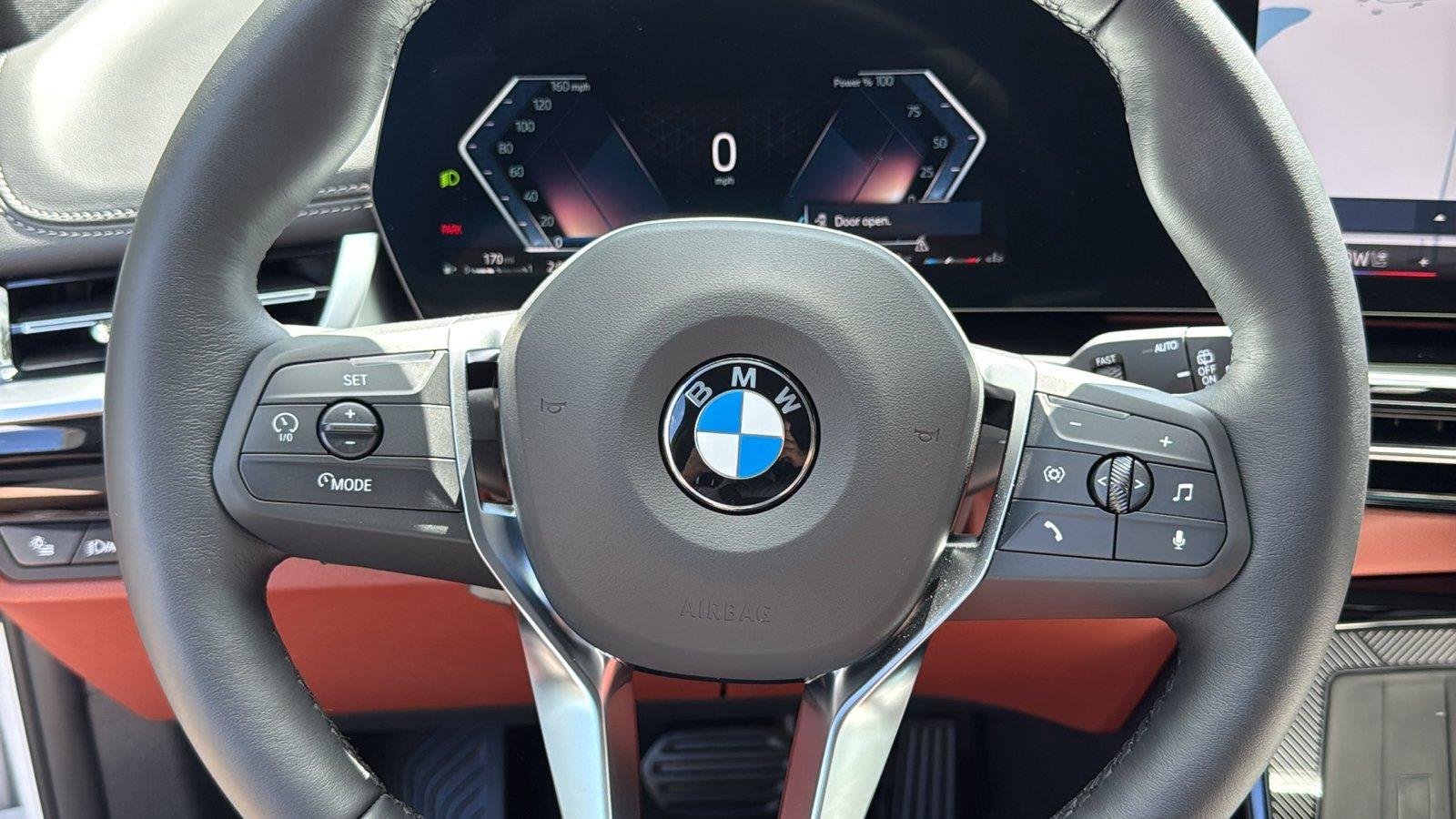New 2027 0A96 Mineral White Metallic BMW xDrive28i image 12