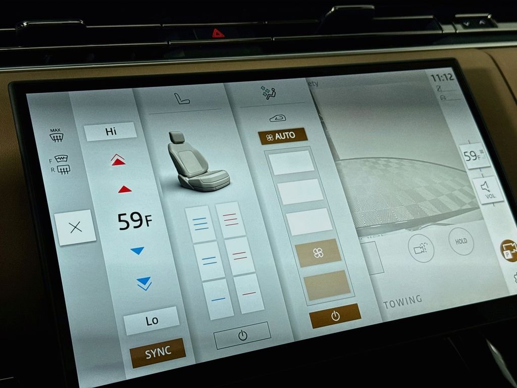 New 2026 Borasco Grey Land Rover Dynamic SE image 17