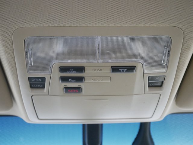 Used 2015 Sizzling Crimson Mica Toyota Limited image 23