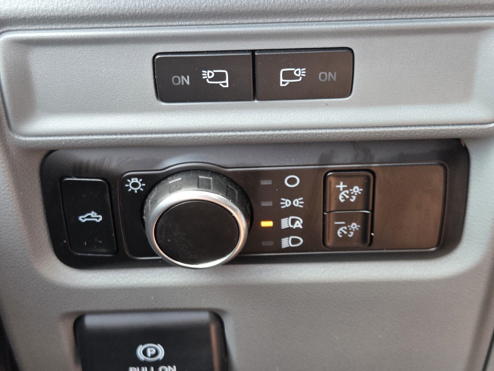 Used 2023 Blue Metallic Ford XL image 16