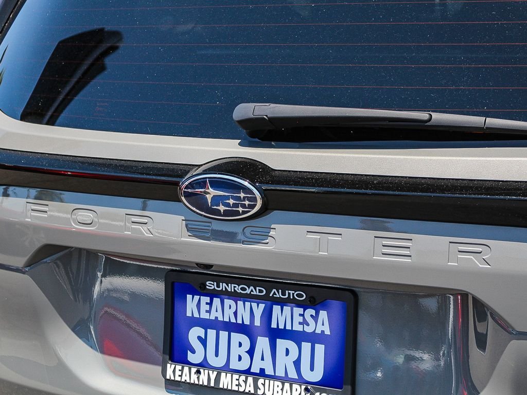 New 2026 RIVER ROCK PEARL Subaru Premium Hybrid image 8