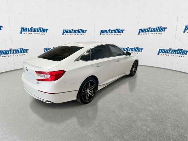 Certified Used 2022 White Honda Touring image 10