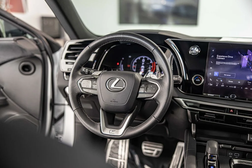 Used 2024 White Lexus 350 F Sport Handling image 35