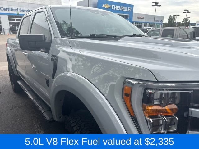 Used 2022 White Ford XLT image 4