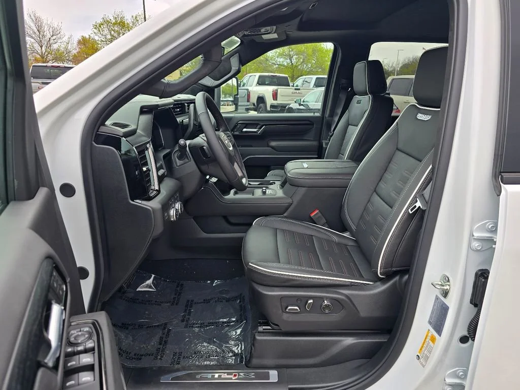 2026 GMC Sierra 2500HD AT4X - Photo 15