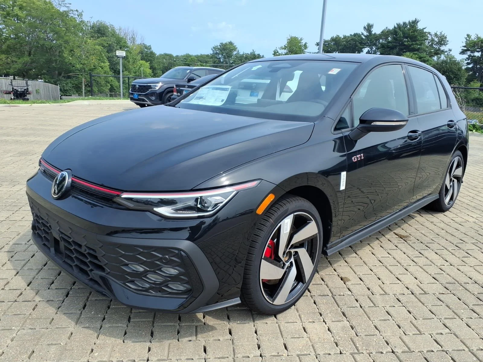 New 2026 Mythos Black Metallic Volkswagen 2.0T S DSG image 2