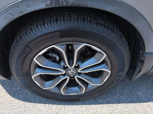 Used 2021  Honda EX image 10