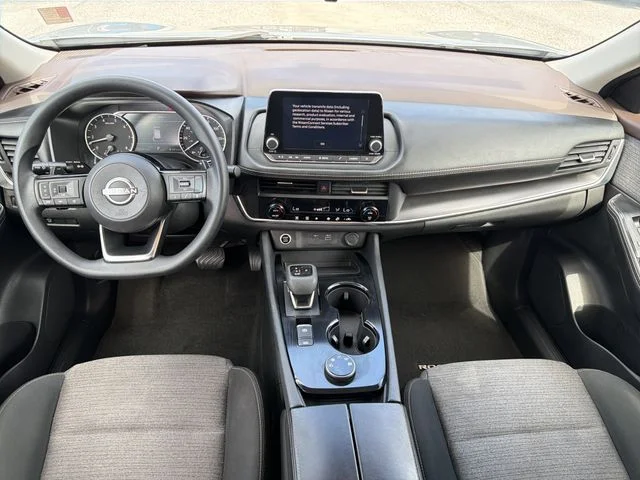 Used 2023 Silver Nissan SV image 11