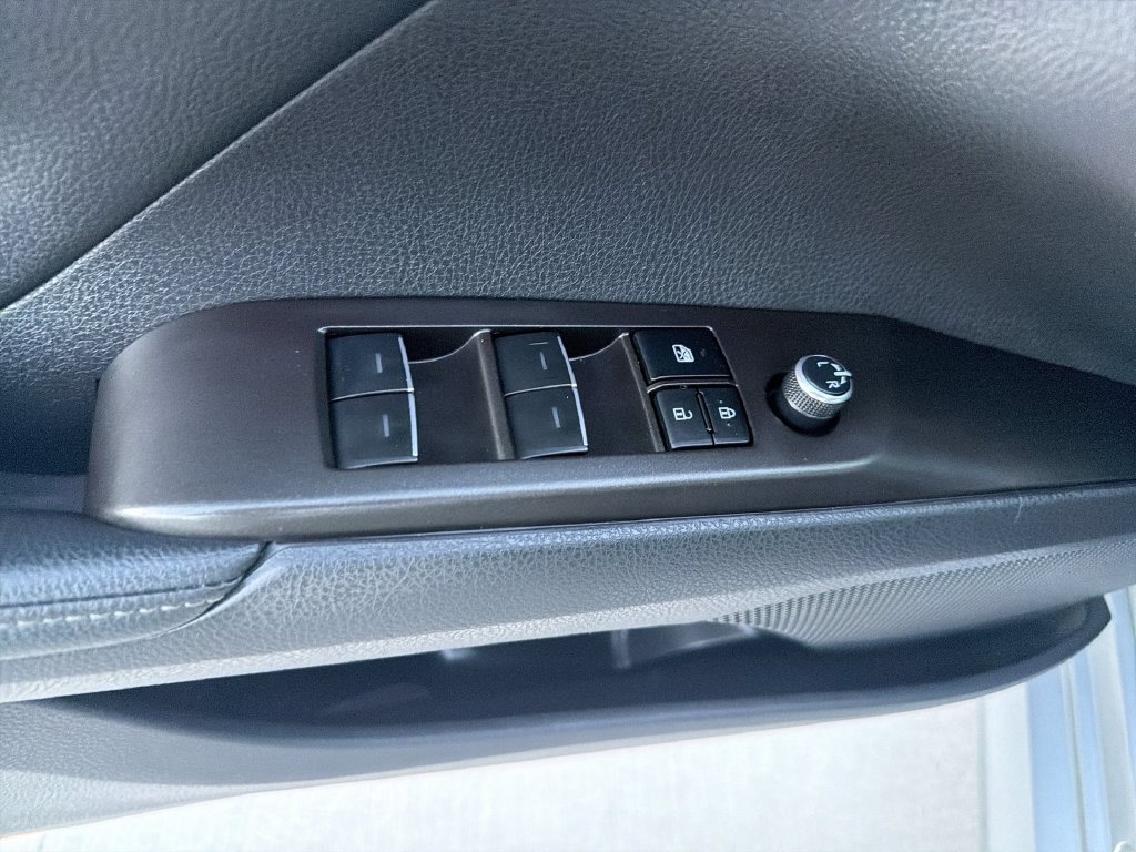 2024 Toyota Camry XLE - Photo 10