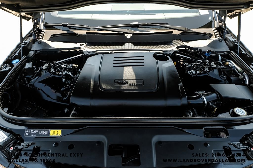 Used 2025 Black Land Rover S image 40